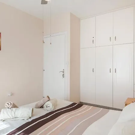 Royal Seacrest Apartment Paphos Exterior photo